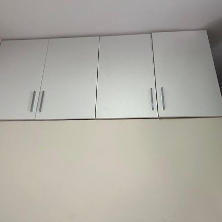 Hq Apartment In Center 地拉那 外观 照片