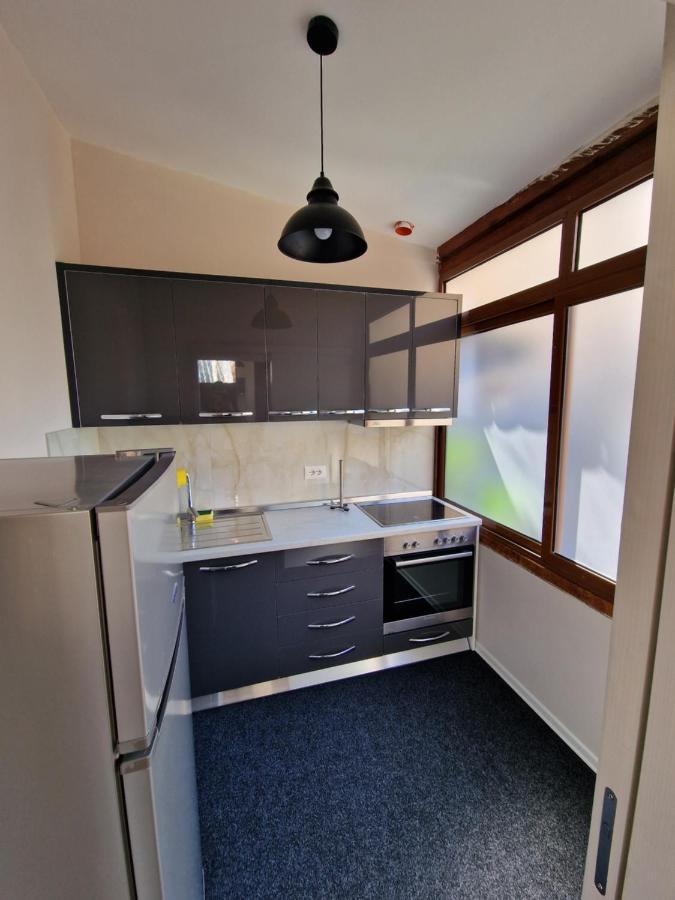Hq Apartment In Center 地拉那 外观 照片
